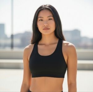 EUC TEK GEAR‎ Sz. L Black Lined Sports Bra.